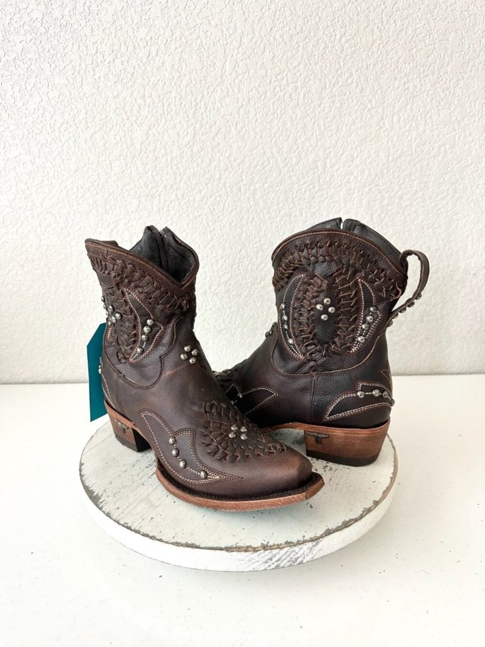 Lane Boots COSSETTE Cognac Brown Cowboy Bootie Cowgirl Western Short Ankle 6.5